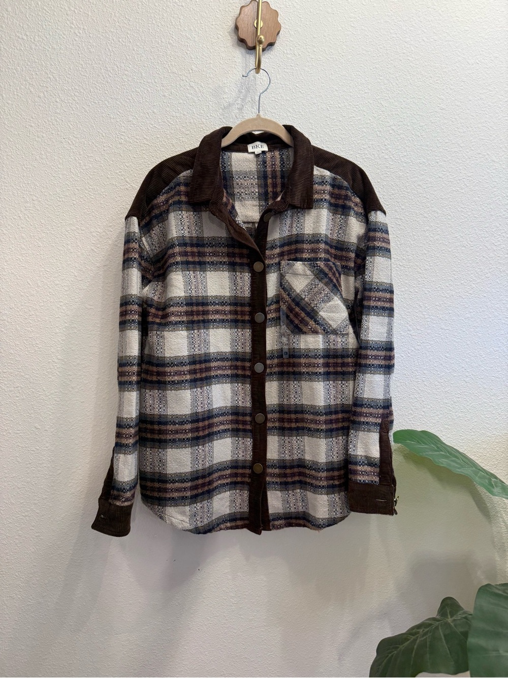 BKE Buckle Oversized Plaid Shacket Corduroy Trim Button Down Jacket | Small